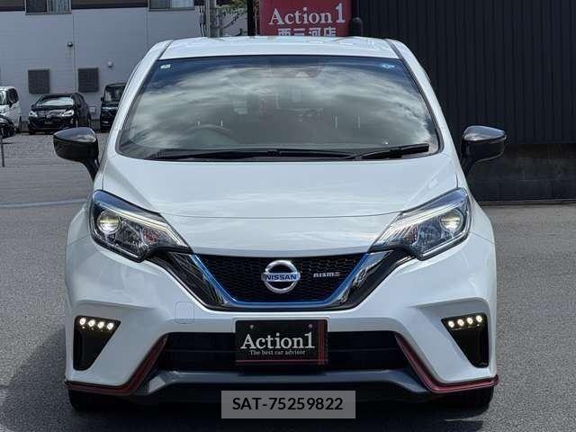 Nissan NOTE 2018-03 8526351-2