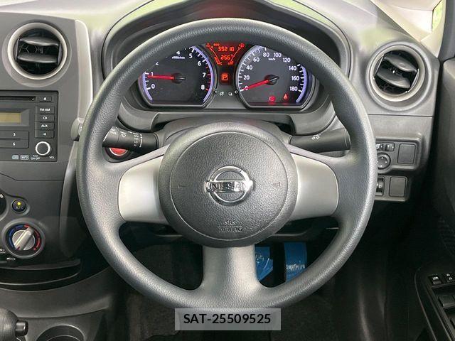Nissan NOTE 2014-02 8526377-10