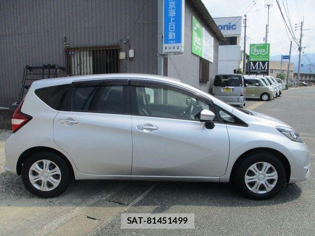 Nissan NOTE 2018-06 8526372-27