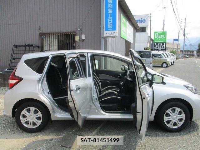 Nissan NOTE 2018-06 8526372-28