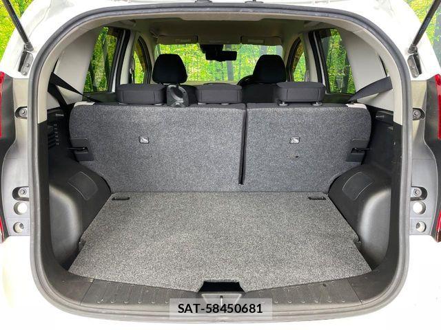 Nissan NOTE 2019-10 8526358-10