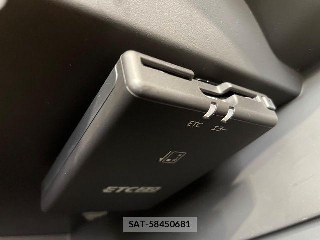 Nissan NOTE 2019-10 8526358-5