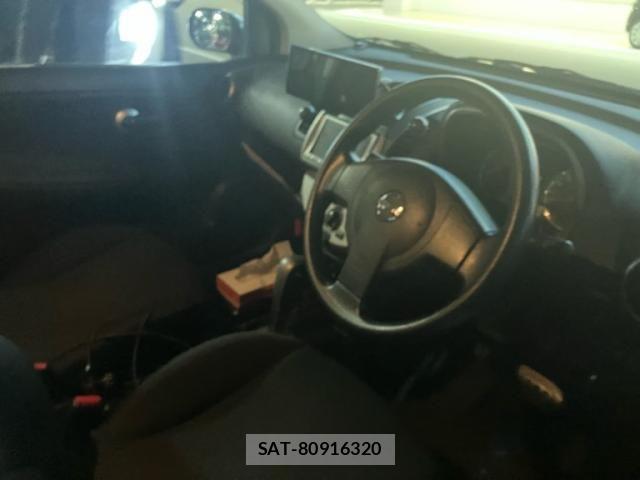 Nissan NOTE 2009-06 8526387-4