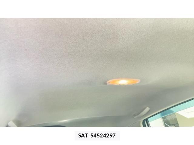 Nissan NOTE 2012-10 8526379-14