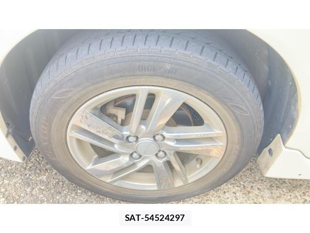 Nissan NOTE 2012-10 8526379-15