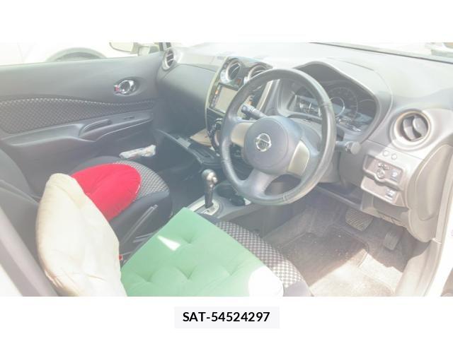 Nissan NOTE 2012-10 8526379-16