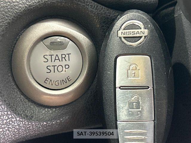 Nissan NOTE 2014-03 8526369-6