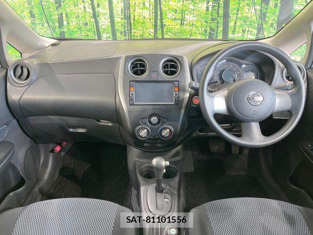 Nissan NOTE 2013-10 8526375-1