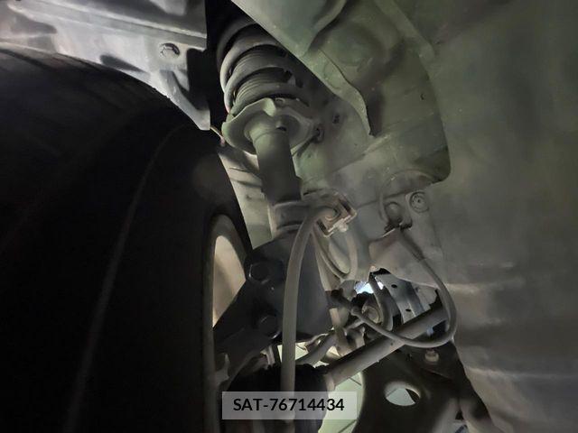 Nissan NOTE 2019-06 8526361-19