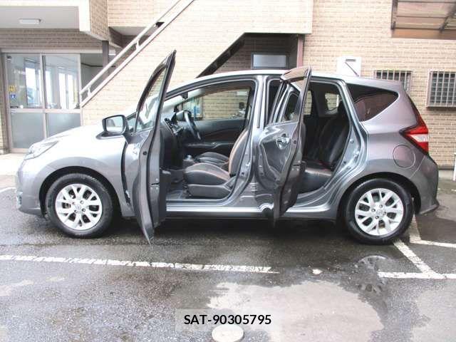 Nissan NOTE 2017-07 8526370-9