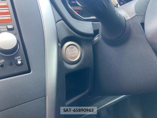 Nissan NOTE 2012-12 8526386-21