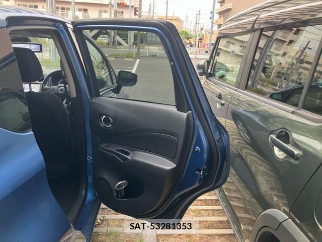 Nissan NOTE 2017-02 8526376-11