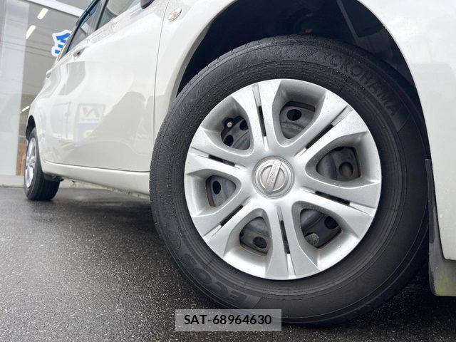 Nissan NOTE 2013-11 8526381-12