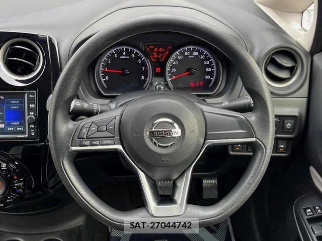 Nissan NOTE 2020-08 8526360-10