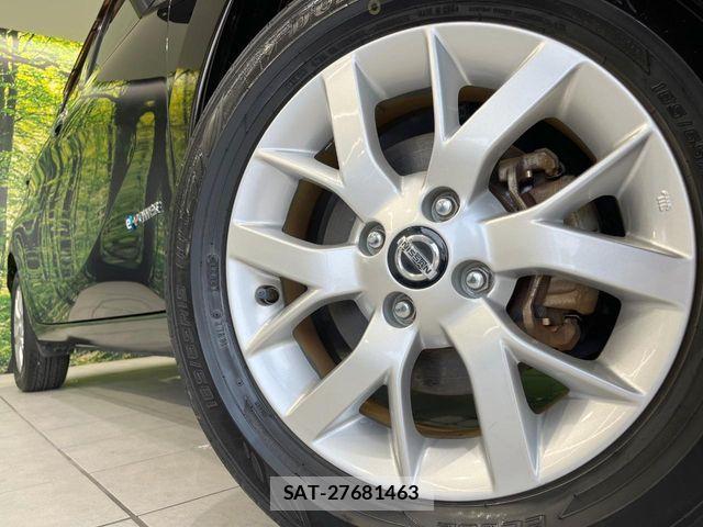 Nissan NOTE 2016-11 8526366-12