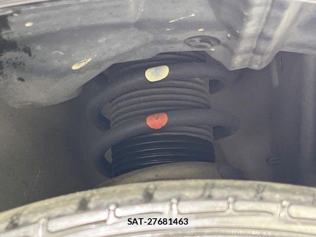 Nissan NOTE 2016-11 8526366-19