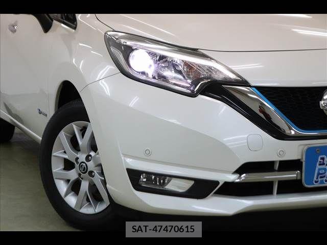 Nissan NOTE 2019-10 8526359-22