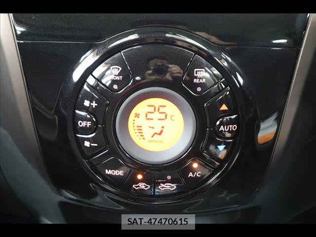 Nissan NOTE 2019-10 8526359-5