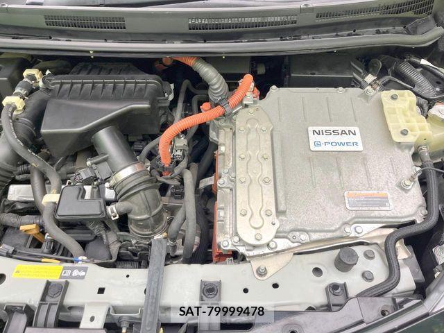Nissan NOTE 2016-11 8526364-17
