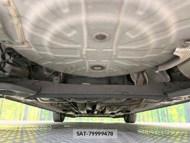 Nissan NOTE 2016-11 8526364-18