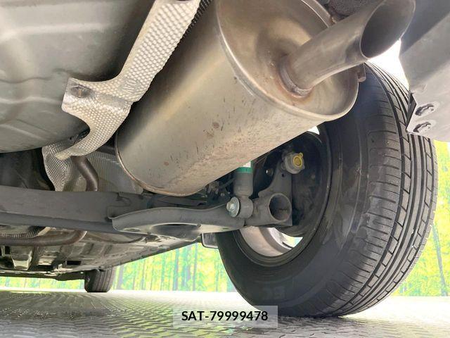 Nissan NOTE 2016-11 8526364-19