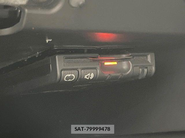 Nissan NOTE 2016-11 8526364-4