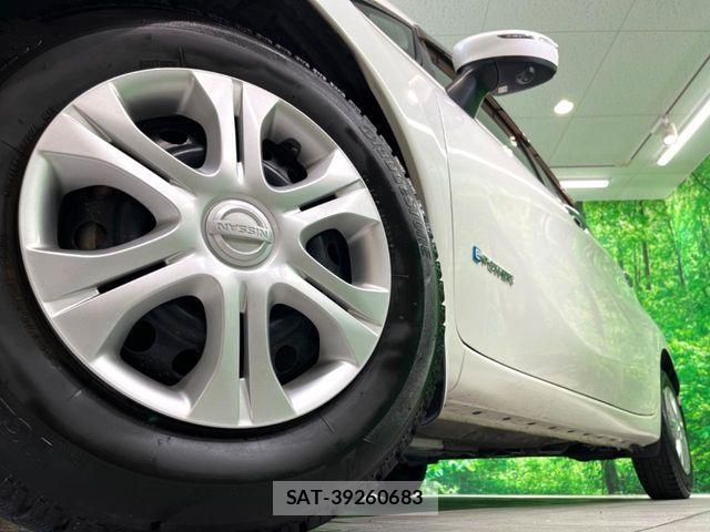 Nissan NOTE 2018-02 8526362-12
