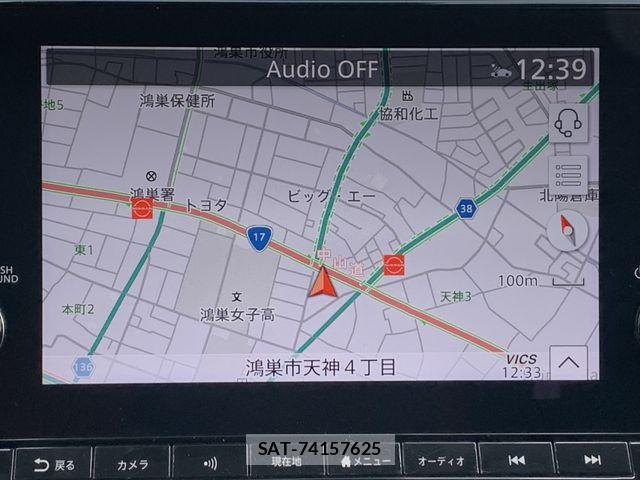 Nissan NOTE 2021-10 8563024-17