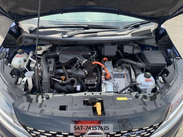 Nissan NOTE 2021-10 8563024-5