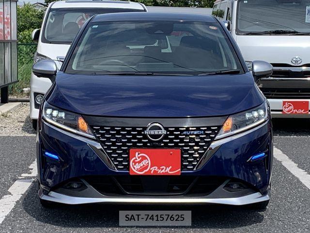 Nissan NOTE 2021-10 8563024-6