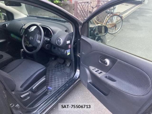 Nissan NOTE 2009-09 8563045-12