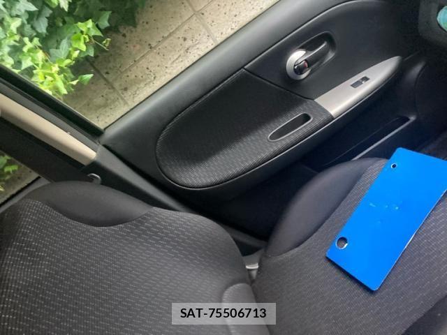 Nissan NOTE 2009-09 8563045-23