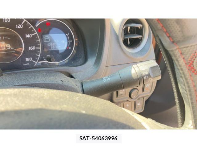 Nissan NOTE 2016-03 8563046-18