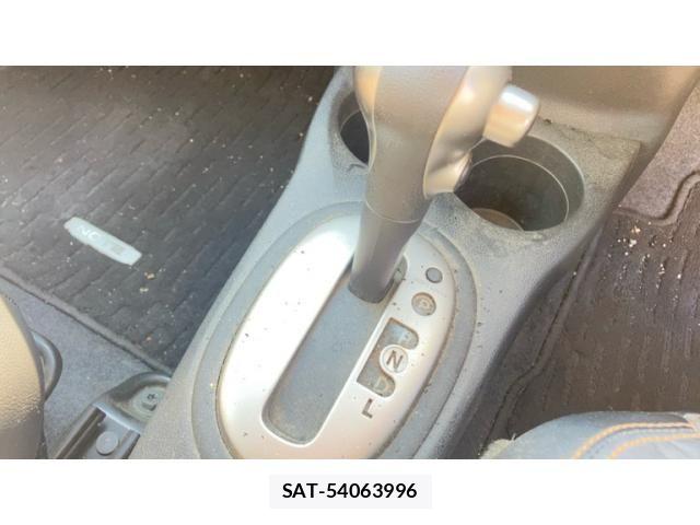 Nissan NOTE 2016-03 8563046-23