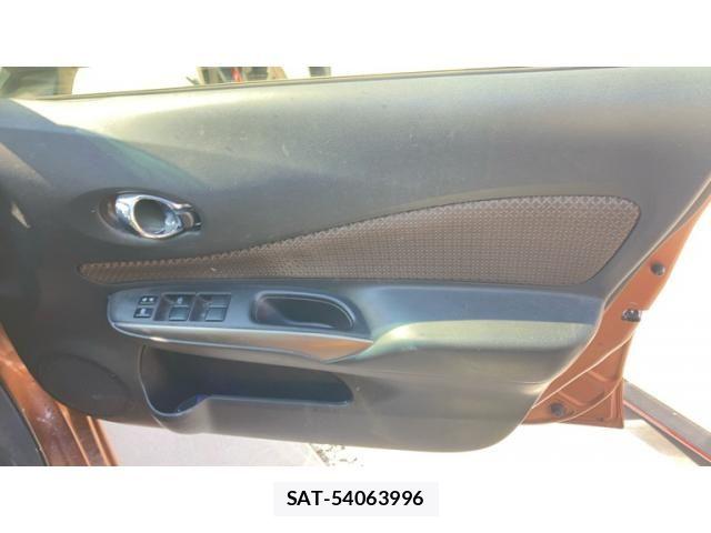 Nissan NOTE 2016-03 8563046-7