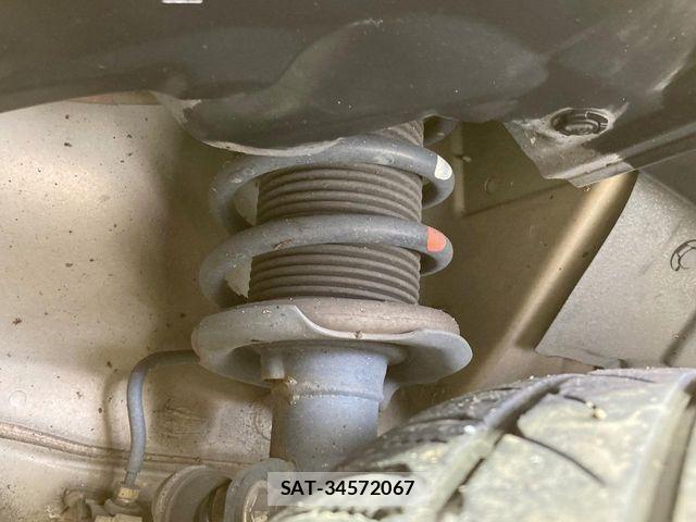 Nissan NOTE 2016-12 8563032-19
