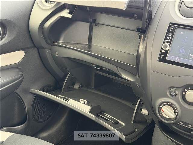 Nissan NOTE 2017-06 8563038-15