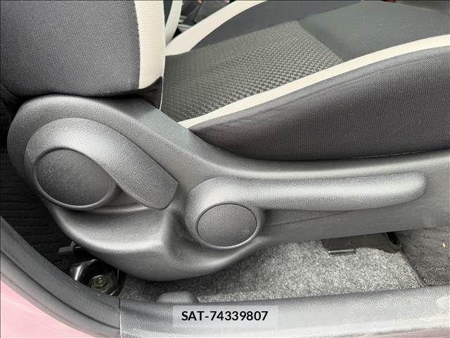 Nissan NOTE 2017-06 8563038-16