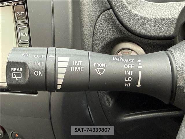Nissan NOTE 2017-06 8563038-27