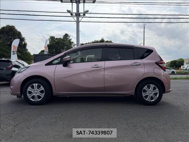 Nissan NOTE 2017-06 8563038-5