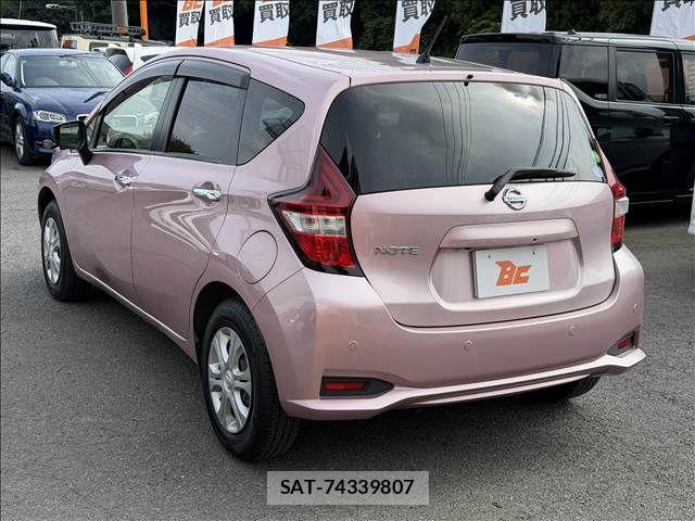 Nissan NOTE 2017-06 8563038-7
