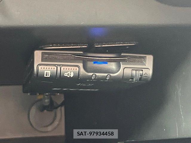 Nissan NOTE 2019-03 8563028-6