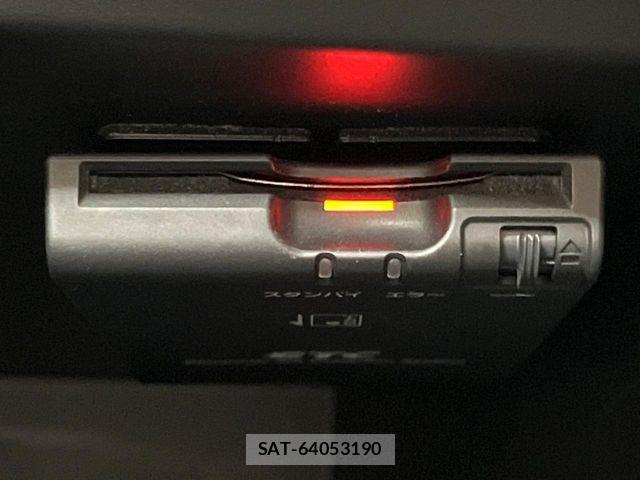 Nissan NOTE 2017-07 8563033-6