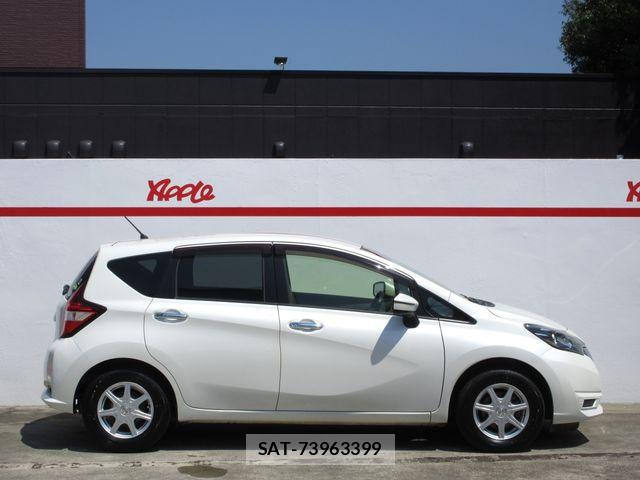 Nissan NOTE 2017-04 8563043-11