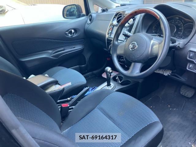 Nissan NOTE 2014-02 8563054-12
