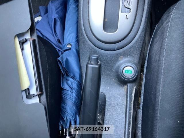 Nissan NOTE 2014-02 8563054-20