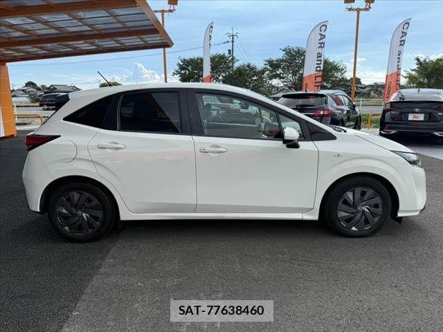 Nissan NOTE 2021-07 8563026-11