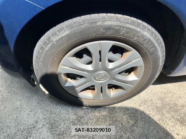 Nissan NOTE 2015-09 8563044-9