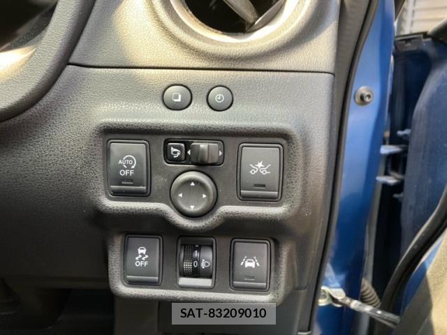 Nissan NOTE 2015-09 8563044-15