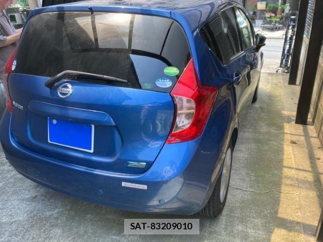 Nissan NOTE 2015-09 8563044-4